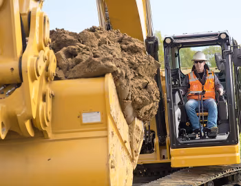 Cat 335 [Worldwide] '12.2020–pr.