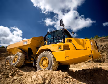Cat 730 '2025–pr.