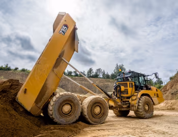 Cat 735 '2025–н.ч.