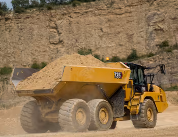 Cat 735 '2025–н.ч.
