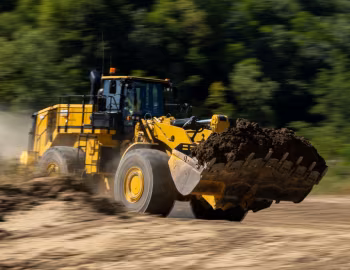 Cat 988 '2023–н.ч.