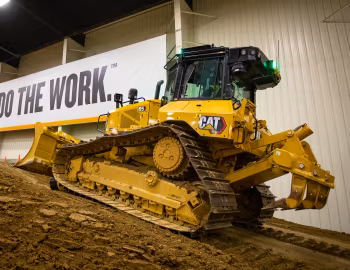 Cat D5 LGP [Worldwide] '11.2019–pr.