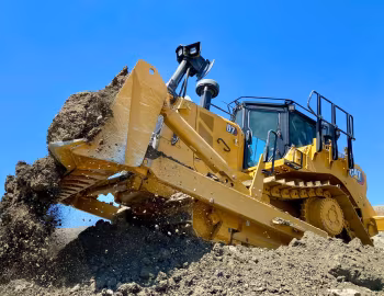 Cat D7 [Worldwide] '03.2021–pr.