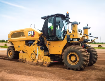 Cat RM600 '2023–pr.