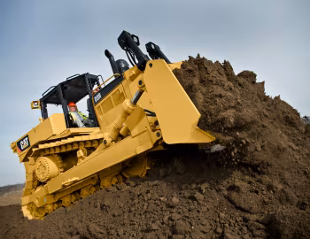 Cat D8R '2015–17