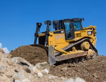 Cat D8R '2015–17