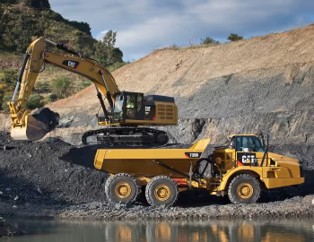 Caterpillar 735B, Cat 352F L XE