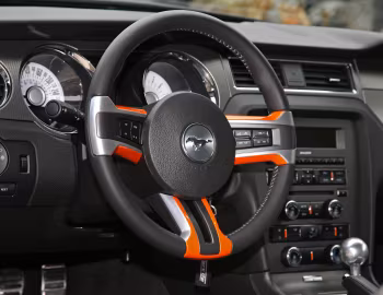 Panel frontal Ford Mustang Coupe by Design-World Marko Mennekes '2011