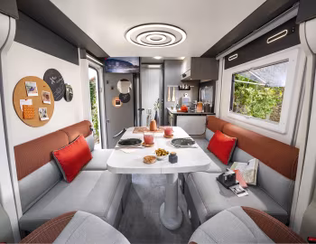 Interior 2022 Challenger X150 Open Edition '2021–22