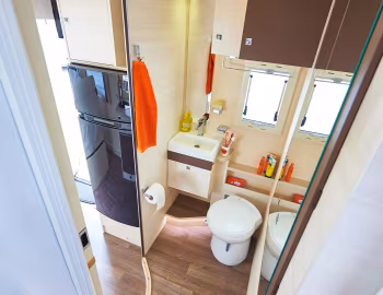 Interior 2016–17 Challenger 280 Mageo '2015–17
