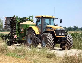 Challenger MT655B '2005–08