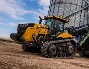 Challenger MT743 '2017–pr.