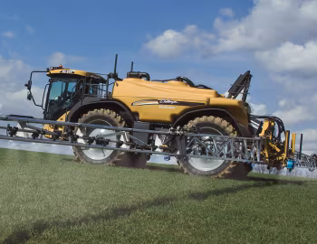 Challenger RoGator RG645 '2010–11