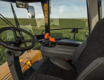 Interior Challenger WR9870