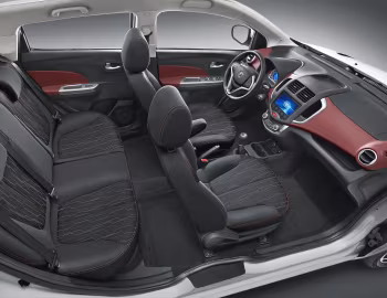 Интерьер Changan Benni '2014–19