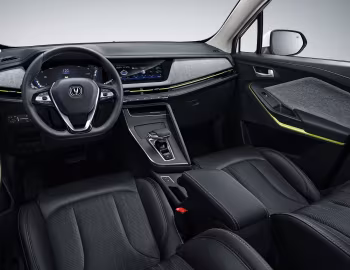 Торпедо Changan CS15 E-Pro '2019–23