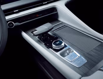 Интерьер Changan CS75 Plus [CIS] '2024–25