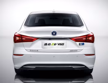 Changan Eado EV460 '2018–н.в.