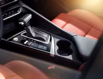 Интерьер Changan Eado Plus S '2020–21