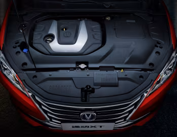 Под капотом Changan Eado XT '2018–19