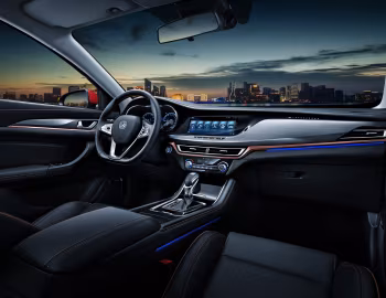 Интерьер Changan Eado XT '2018–19
