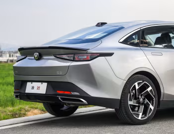 Changan Lamore '2022–24