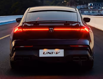 Changan UNI-V '2024–н.в.