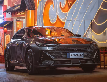 Changan UNI-V '2021–24