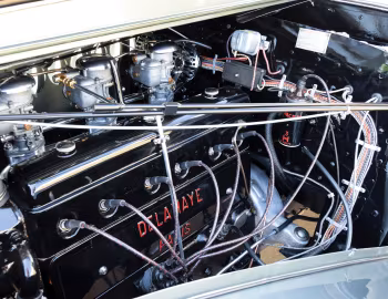 Под капотом Delahaye 135 M Cabriolet par Chapron (#800538) '1947