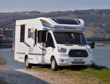 2015–16 Chausson 718EB Welcome '2014–16