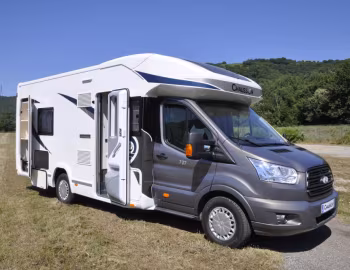 2016–17 Chausson Ford Transit 737 Welcome '2015–17