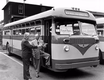 Checker 340 Transit Bus '1953–54