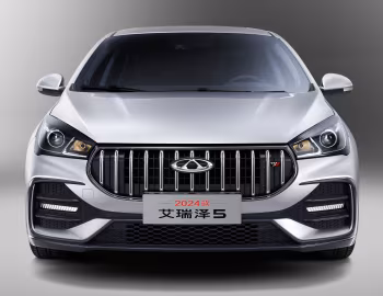 Chery Arrizo 5 '2023–pr.