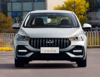 Chery Arrizo 5 '2023–pr.