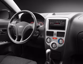 Intérieur Chery Bonus '2011–14