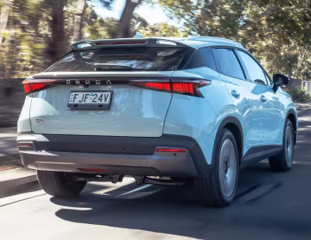 Omoda E5 [Australia] '2024–н.ч.