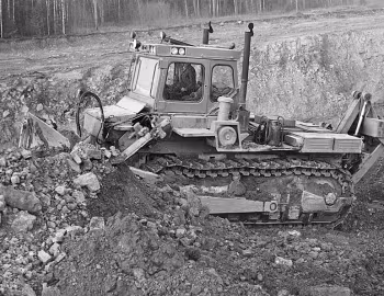 Т-330 '1975–pr.