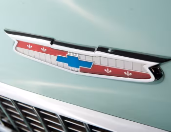 Logotipo 1955 Chevrolet 150 Turbo Fire 162 HP 2-door Sedan Race Car (1502-1211)