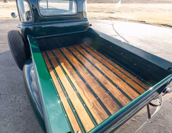 Ambos 1953 Chevrolet 3100 Deluxe Pickup Truck (H-3104)