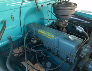 Bajo el capó 1954 Chevrolet 3100 Pickup Truck (H-3104) '12.1953–54