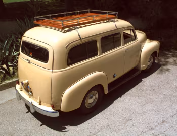 1953 Chevrolet 3100 Suburban (H-3116)