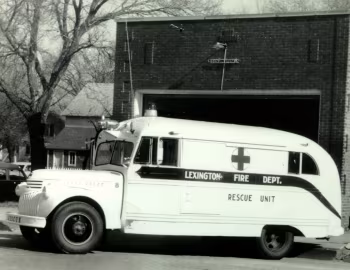 1946 Chevrolet 4400 Rescue Bus by Wayne (OW-4502)
