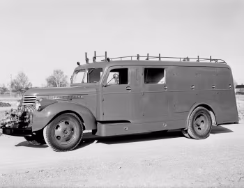 1941 Chevrolet 4400 (YS-4402)