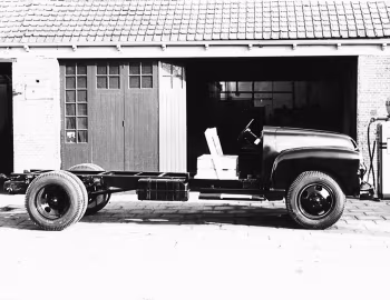 1954 Chevrolet 4400 Chassis (P-4402)