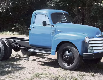 1953 Chevrolet 6100 Chassis Cab (V-6103)