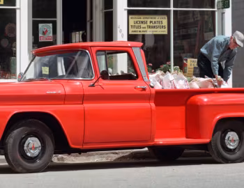 1961 Chevrolet Apache 10 Step-Side Pickup (C1504)