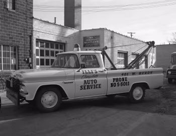 1960 Chevrolet Apache 20 Fleetside Tow Truck (C2534)