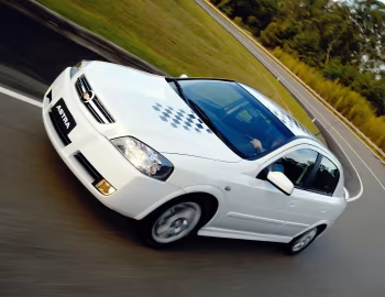 Chevrolet Astra 5-door '2003–11