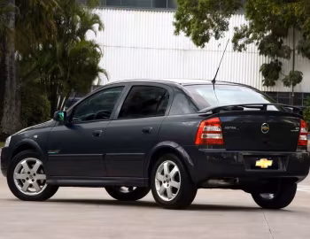 Chevrolet Astra 5-door '2003–11