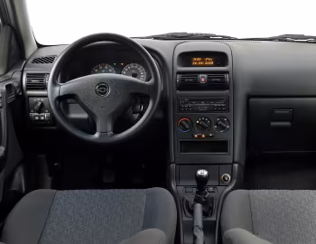 Panel frontal Chevrolet Astra 5-door '2003–11